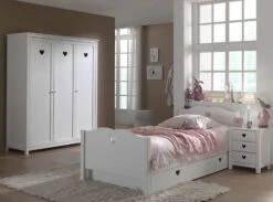 Armoire 3 Portes Bois Laqué Blanc Coeur -Vente De Chambre armoire 3 portes bois laque blanc amori 5420070214155 690971