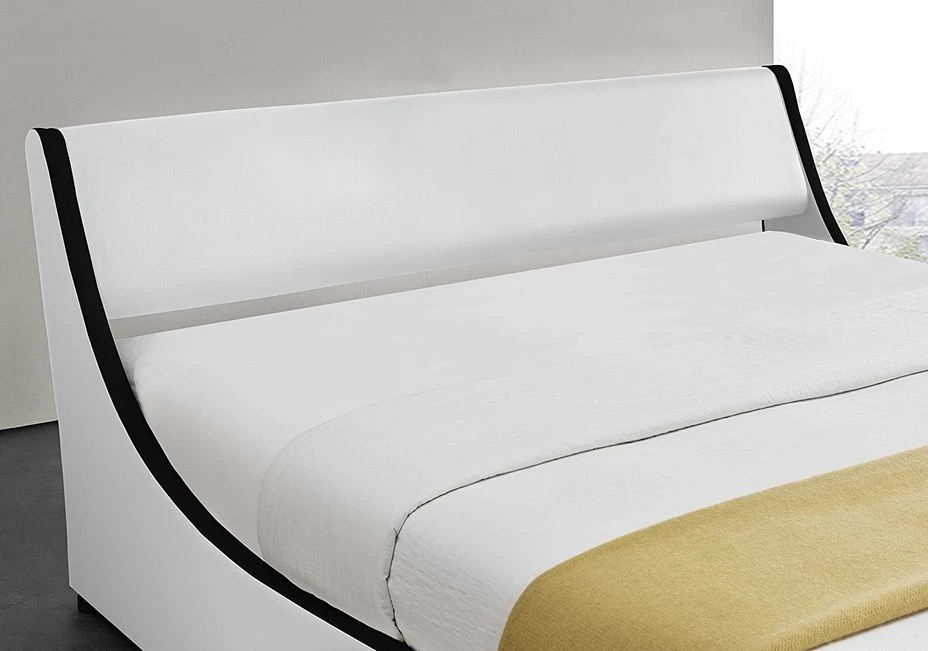 Lit Coffre 140x190 Cm Simili Cuir Blanc Mat Liseré Noir Asora 6 Lit Coffre 140x190 Cm Simili Cuir Blanc Mat Liseré Noir Asora – Image 6